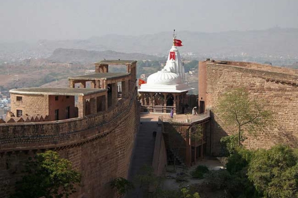 Udaipur to Jodhpur Taxi Service