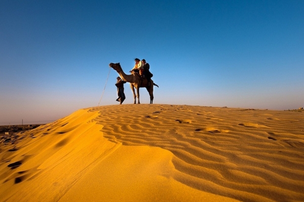 Taxi Service in Jaisalmer